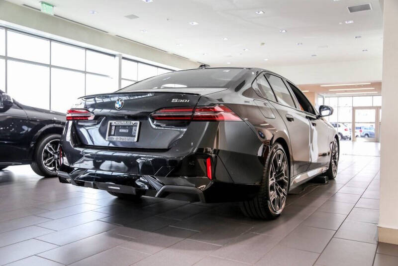 2026 BMW 5 Series 530i xDrive