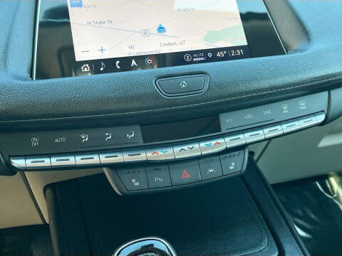 2023 Cadillac XT4 Luxury