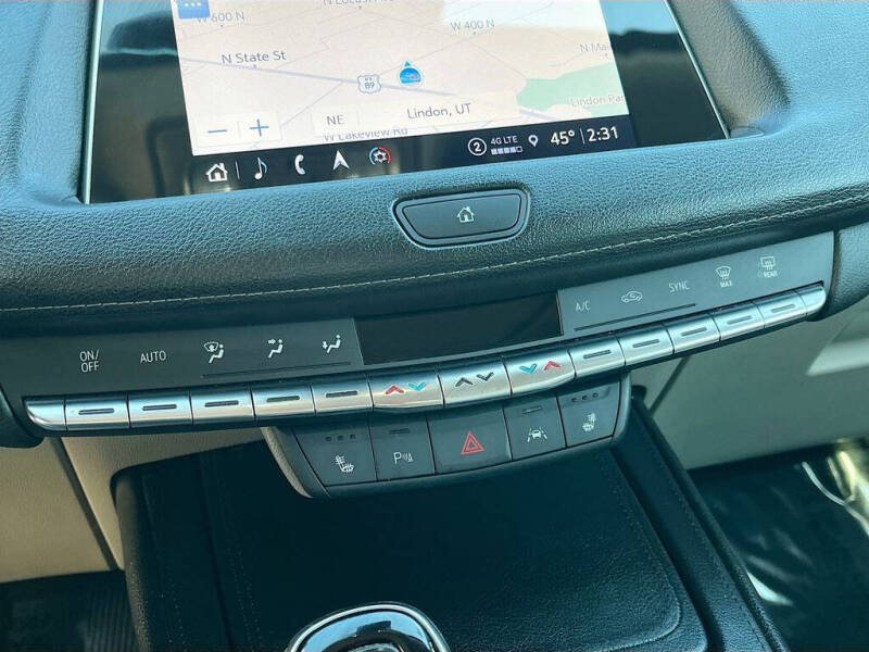 2023 Cadillac XT4 Luxury