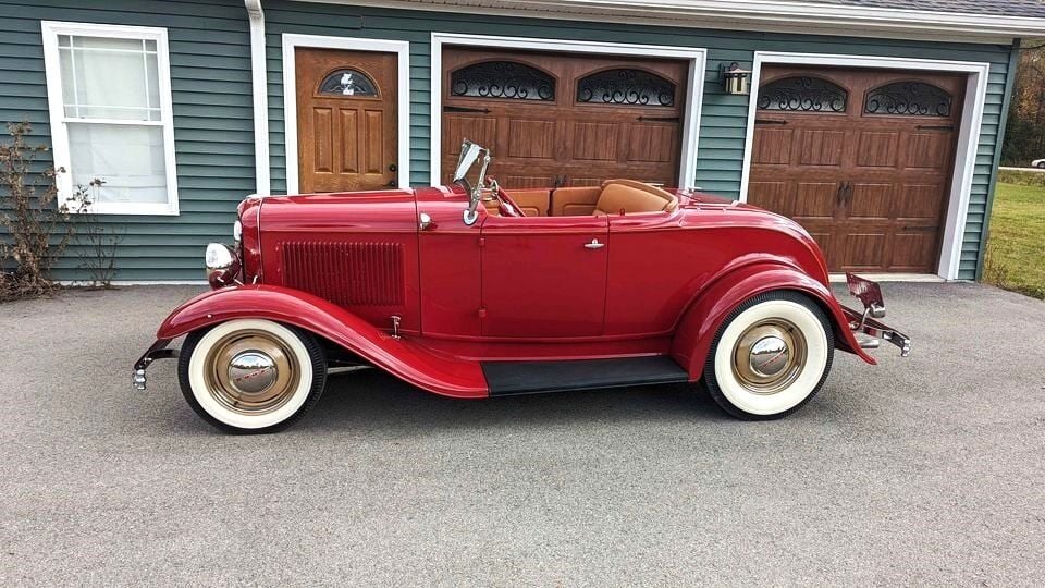 1932 Ford Roadster 3