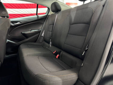 2017 Chevrolet Cruze LS Auto