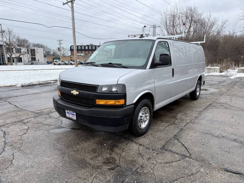 2020 Chevrolet Express 2500