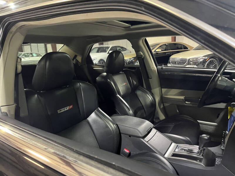 2006 Chrysler 300 SRT-8