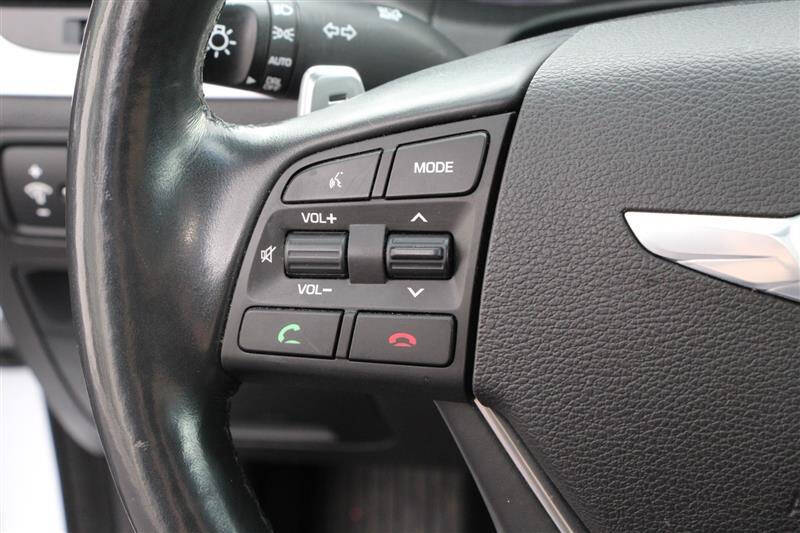 2015 Hyundai Genesis