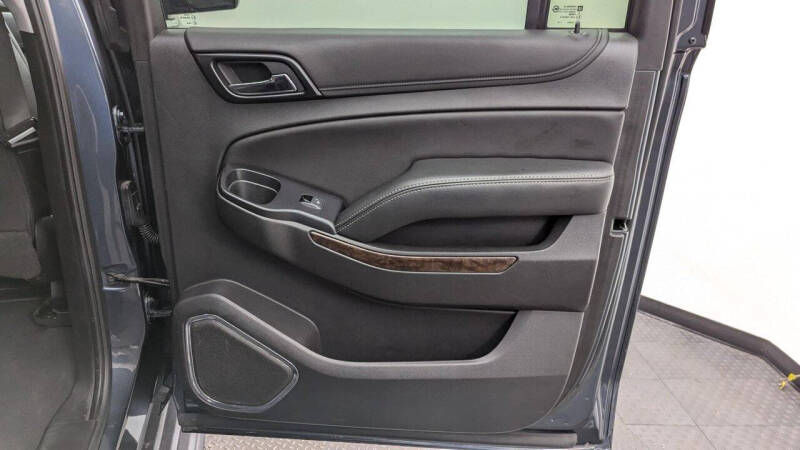 2020 Chevrolet Suburban LT