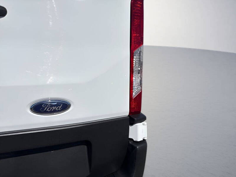 2023 Ford Transit