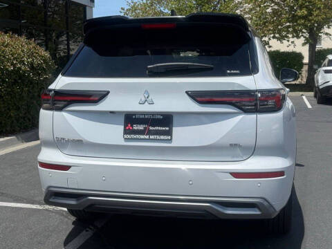 2026 Mitsubishi Outlander SEL