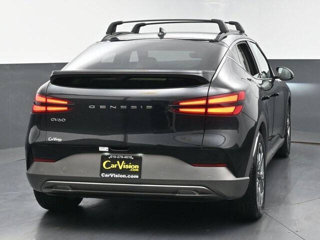 2025 Genesis GV60 Standard