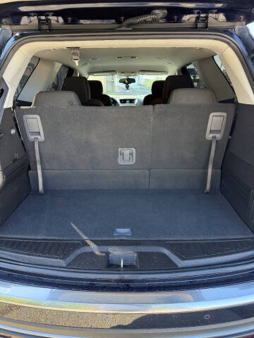 2016 GMC Acadia SLE-2