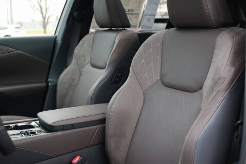 2026 Lexus RX 450h+ Luxury