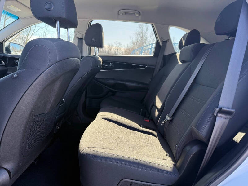 2019 Kia Sorento LX V6