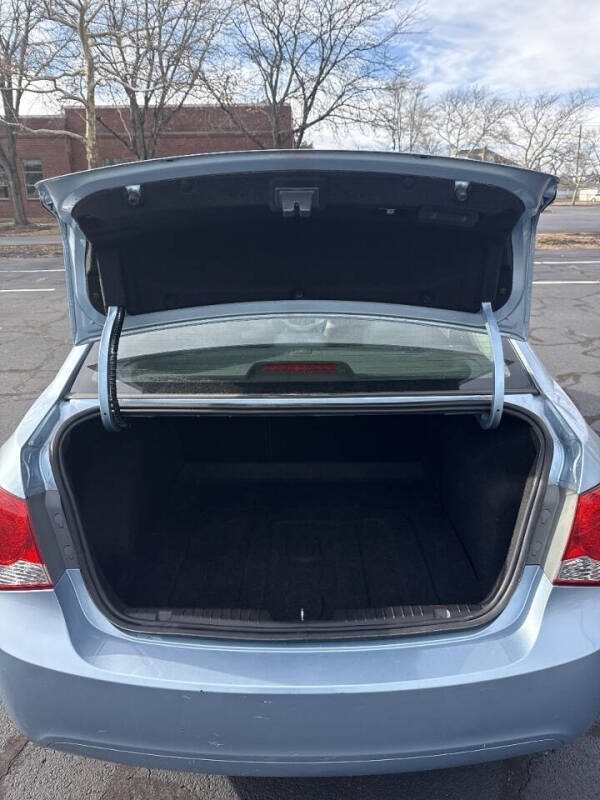 2011 Chevrolet Cruze LS