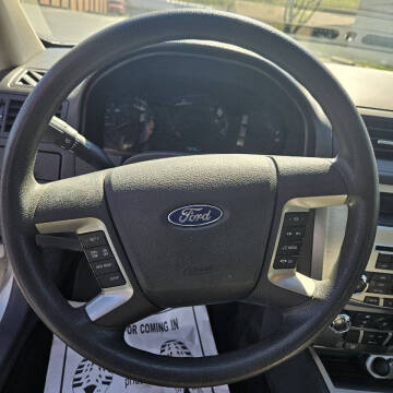 2012 Ford Fusion SE