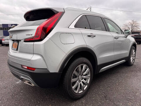 2020 Cadillac XT4 Premium Luxury