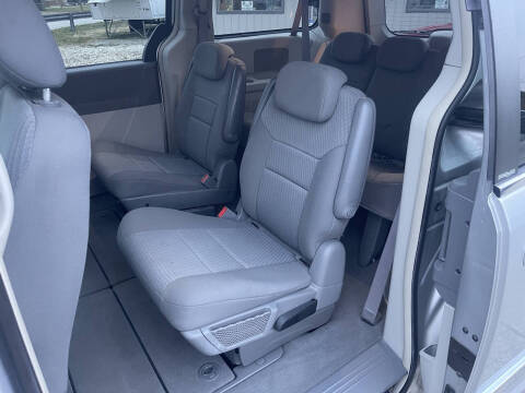 2010 Chrysler Town and Country Touring