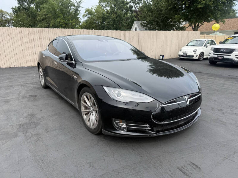 2016 Tesla Model S 70D