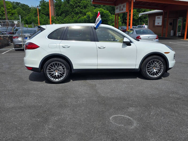 2013 Porsche Cayenne S