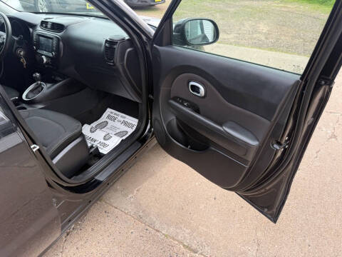 2019 Kia Soul +