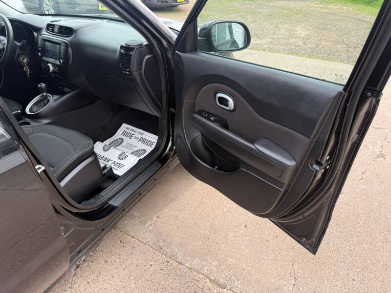2019 Kia Soul +
