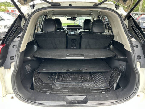 2017 Nissan Rogue SL