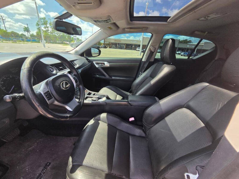 2011 Lexus CT 200h