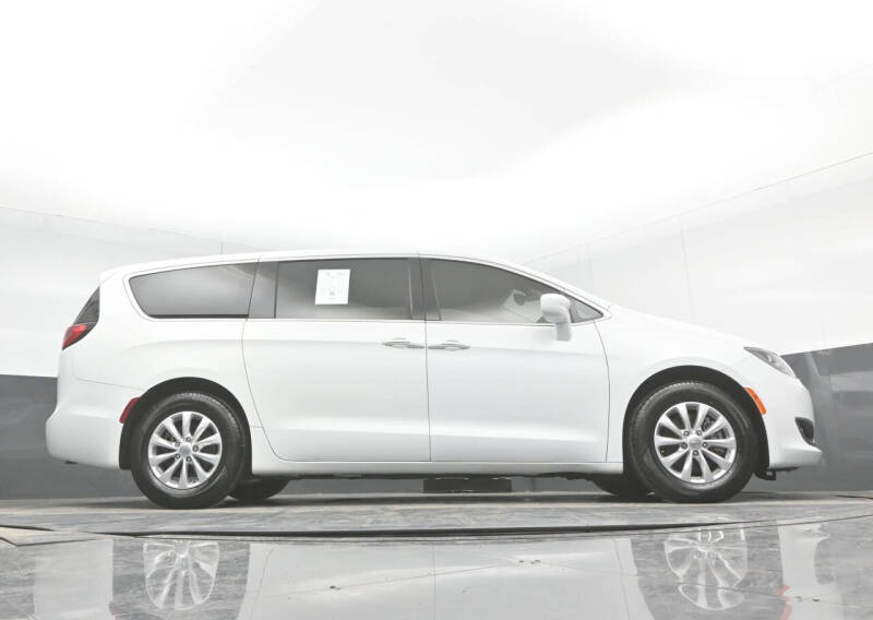 2018 Chrysler Pacifica Touring Plus