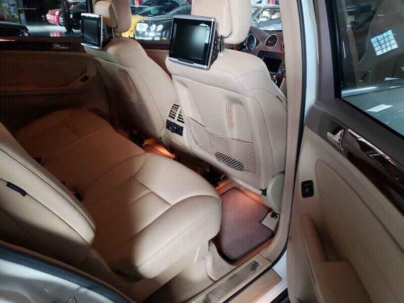 2009 Mercedes-Benz GL-Class 6