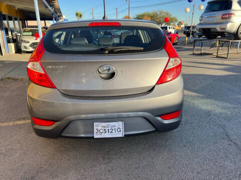 2015 Hyundai Accent GS