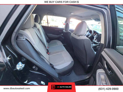 2024 Subaru Outback Premium