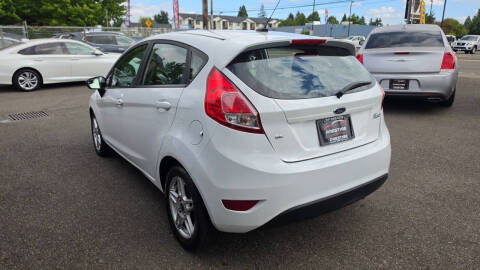 2017 Ford Fiesta SE