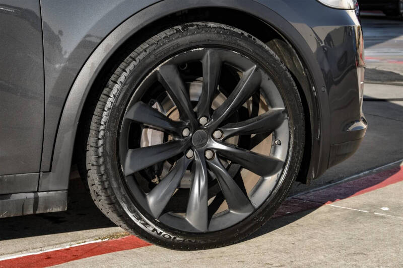 2018 Tesla Model X 75D