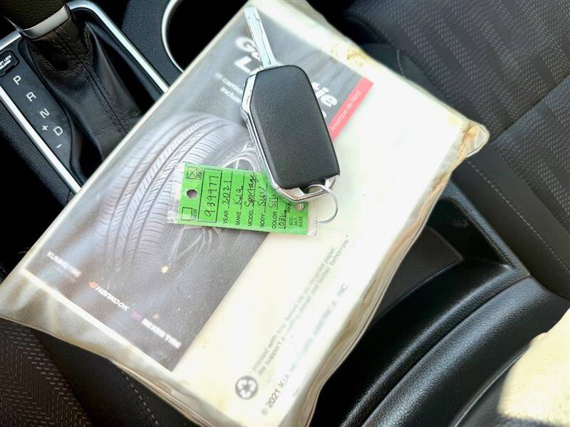 2021 Kia Sportage LX