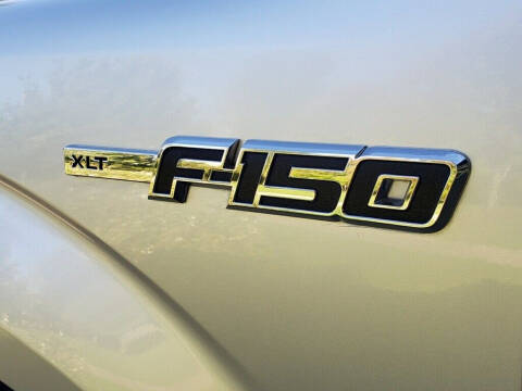 2011 Ford F-150 for sale at CLEAR CHOICE AUTOMOTIVE in Milwaukie OR