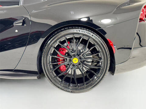 2021 Ferrari 812 GTS