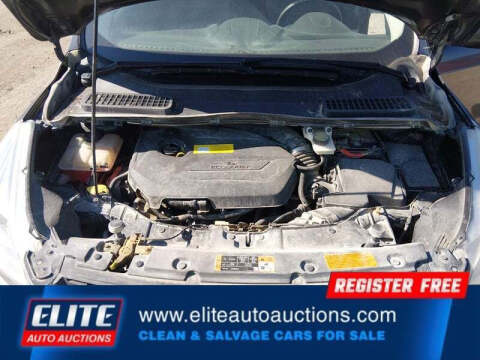 2015 Ford Escape SE
