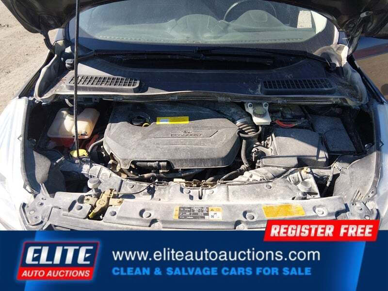 2015 Ford Escape SE