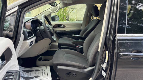 2017 Chrysler Pacifica Touring