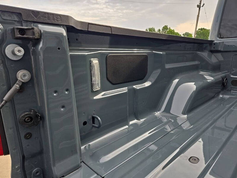 2026 Jeep Gladiator Shadow Ops