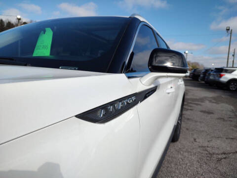 2022 Lincoln Aviator Reserve