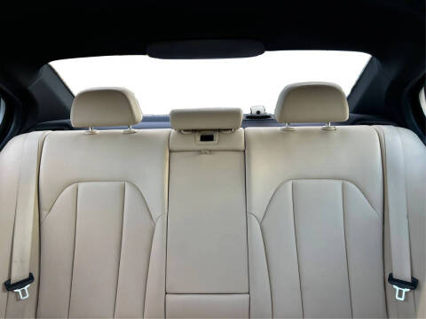 2019 BMW 3 Series 330i