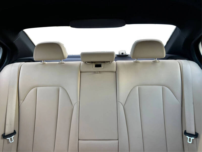 2019 BMW 3 Series 330i