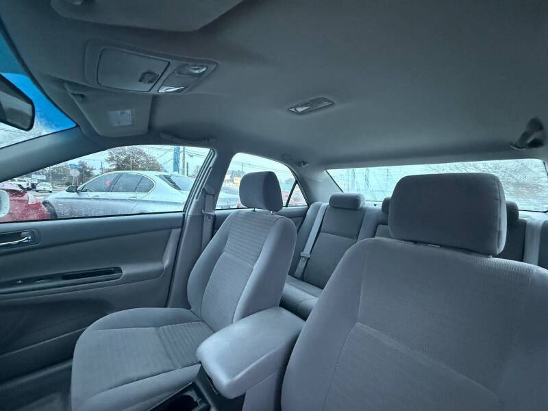 2006 Toyota Camry LE