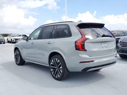 2026 Volvo XC90 B6 Ultra Dark 7P