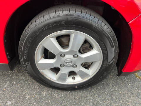 2012 Nissan Versa 1.8 S