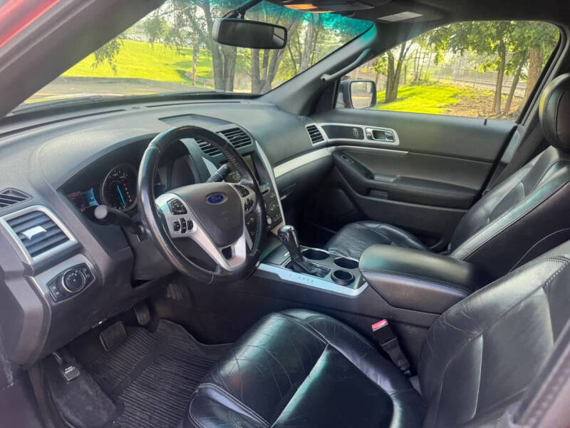 2012 Ford Explorer XLT