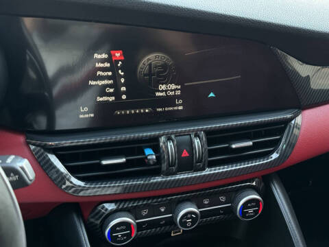 2017 Alfa Romeo Giulia Ti