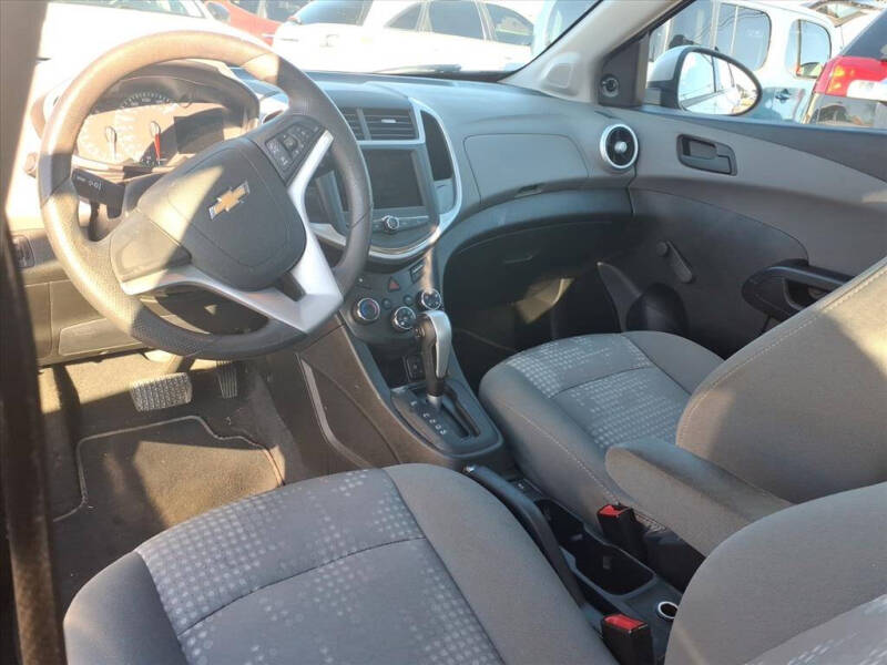 2018 Chevrolet Sonic LS Auto