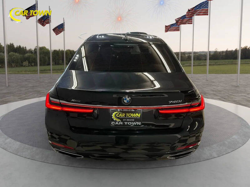 2021 BMW 7 Series 740i xDrive