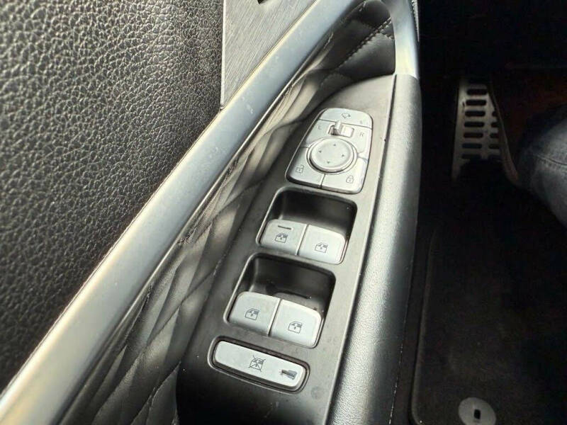 2019 Genesis G70 3.3T Design Edition