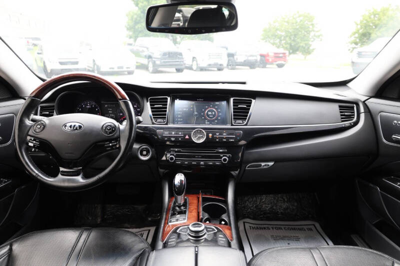 2016 Kia K900 Luxury V6